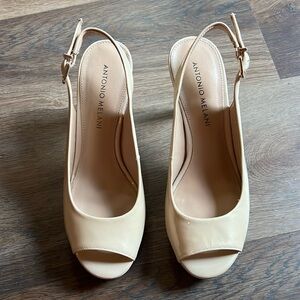 Antonio Melani platform slingback pumps, size 6